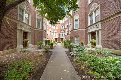 6137 N Hoyne Avenue #2, Chicago, IL 60659 - Photo 2