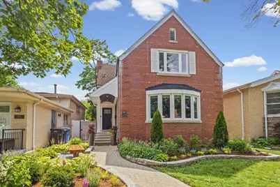6133 N Lenox Avenue, Chicago, IL 60646 - Photo 2