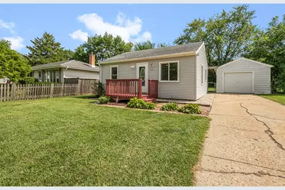 18927 W Old Plank Road, Grayslake, IL 60030 - Photo 2