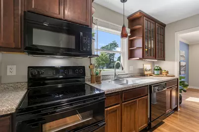 18927 W Old Plank Road, Grayslake, IL 60030 - Photo 8