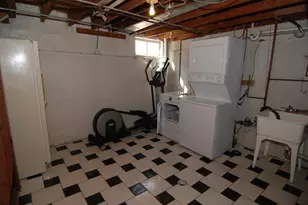 9311 Latrobe Ave, Skokie, IL 60077 - Photo 16