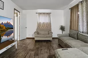 605 W 20th St, Rock Falls, IL 61071 - Photo 6