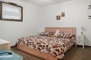 605 W 20th St, Rock Falls, IL 61071 - Photo 8