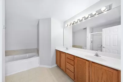 23844 McMullin Circle, Plainfield, IL 60586 - Photo 12