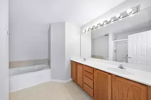 23844 McMullin Cir, Plainfield, IL 60586 - Photo 12