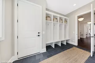 5913 Flagg Creek Ln, Western Springs, IL 60558 - Photo 8