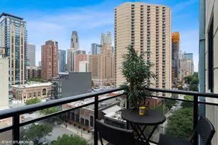 101 W Superior St, Chicago, IL 60654 - Photo 16