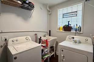 8900 S Utica Ave, Evergreen Park, IL 60805 - Photo 22