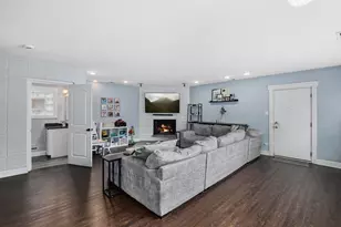 8900 S Utica Ave, Evergreen Park, IL 60805 - Photo 8