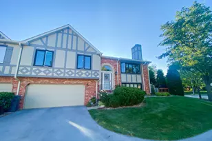 9241 Windsor Pkwy, Tinley Park, IL 60487 - Photo 1