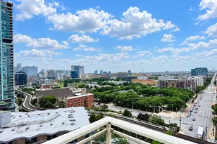 230 W Division St, Chicago, IL 60610 - Photo 14
