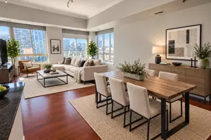 230 W Division St, Chicago, IL 60610 - Photo 2