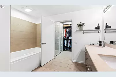 659 W Randolph Street #1016, Chicago, IL 60661 - Photo 16