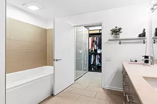 659 W Randolph St, Chicago, IL 60661 - Photo 16