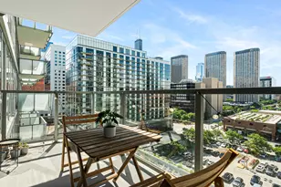 659 W Randolph St, Chicago, IL 60661 - Photo 4