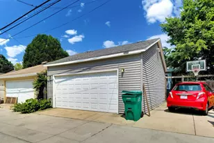 617 Clarence Ave, Oak Park, IL 60304 - Photo 36