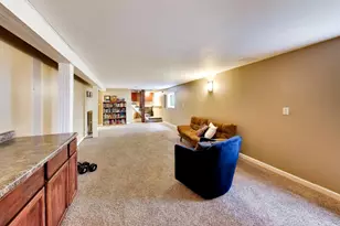 617 Clarence Ave, Oak Park, IL 60304 - Photo 24
