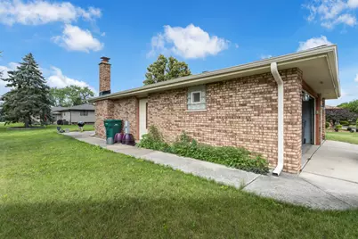 7736 W 157th Place, Orland Park, IL 60462 - Photo 34