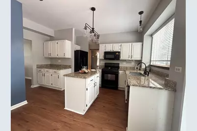 328 Barnaby Drive, Oswego, IL 60543 - Photo 4