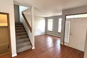 328 Barnaby Dr, Oswego, IL 60543 - Photo 2