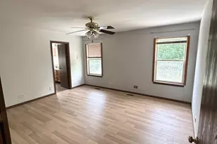 328 Barnaby Dr, Oswego, IL 60543 - Photo 8