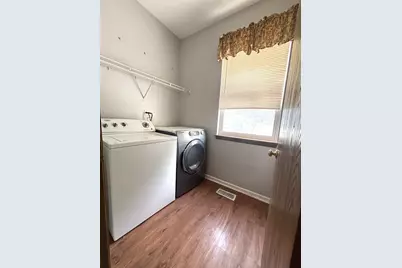 328 Barnaby Drive, Oswego, IL 60543 - Photo 14