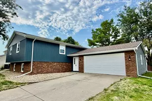 104 Suelynn Dr, Normal, IL 61761 - Photo 34