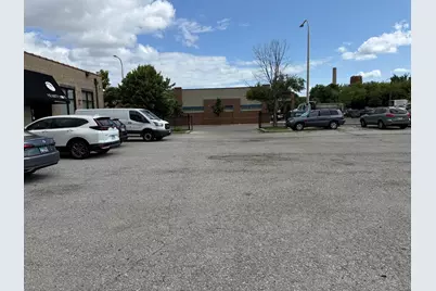 3515 W Grand Avenue, Chicago, IL 60651 - Photo 4