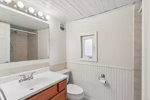 4811 Roslyn Rd, Downers Grove, IL 60515 - Photo 22