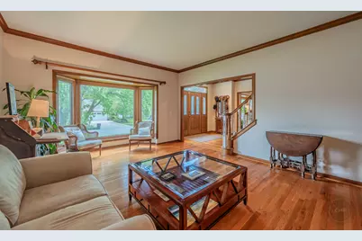 391 Dupahze Street, Naperville, IL 60565 - Photo 10