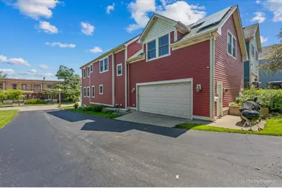 176 S Channing Street, Elgin, IL 60120 - Photo 2