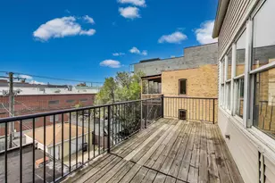 1429 W Grand Ave, Chicago, IL 60642 - Photo 28