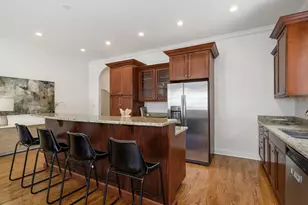 802 W Wolfram St, Chicago, IL 60657 - Photo 14