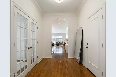 802 W Wolfram Street #3N, Chicago, IL 60657 - Photo 2
