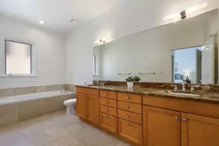 802 W Wolfram St, Chicago, IL 60657 - Photo 18