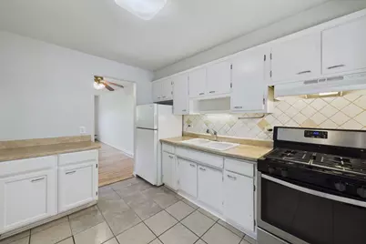 7019 N Ridge Boulevard #3B, Chicago, IL 60645 - Photo 12