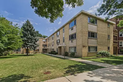 7019 N Ridge Boulevard #3B, Chicago, IL 60645 - Photo 1