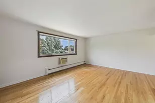 7019 N Ridge Blvd, Chicago, IL 60645 - Photo 8