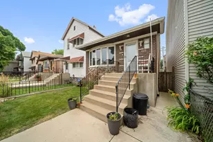 3753 S Emerald Ave, Chicago, IL 60609 - Photo 2
