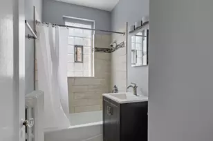 5714 N Christiana Ave, Chicago, IL 60659 - Photo 10
