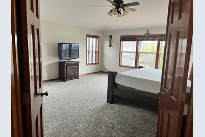 2050 Rockland Drive, Aurora, IL 60503 - Photo 8
