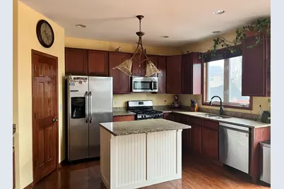 2050 Rockland Drive, Aurora, IL 60503 - Photo 6