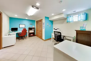 5837 N Virginia Ave, Chicago, IL 60659 - Photo 34