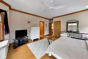 5837 N Virginia Ave, Chicago, IL 60659 - Photo 20