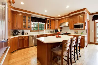 5837 N Virginia Avenue, Chicago, IL 60659 - Photo 8