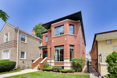 5837 N Virginia Avenue, Chicago, IL 60659 - Photo 1