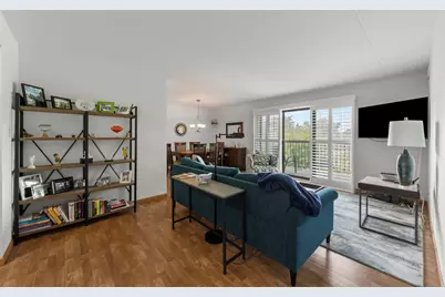 [Address not provided], Willowbrook, IL 60527 - Photo 8