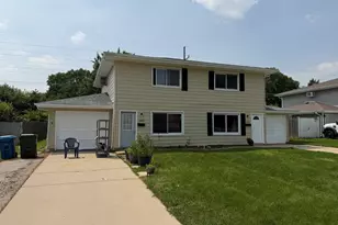 1060 & 1062 N Highland Ave, Aurora, IL 60506 - Photo 1