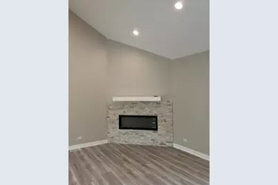 24762 W Dering Lane, Lake Villa, IL 60046 - Photo 4