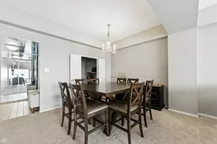 175 E Delaware Pl, Chicago, IL 60611 - Photo 4